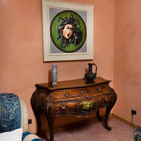 Dimora Caravaggio Bed & Breakfast